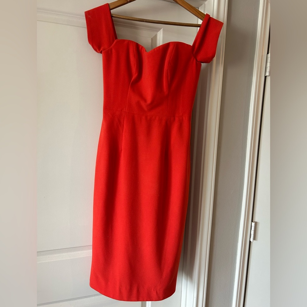 Dress the Population Red Sheath Sweetheart Dress